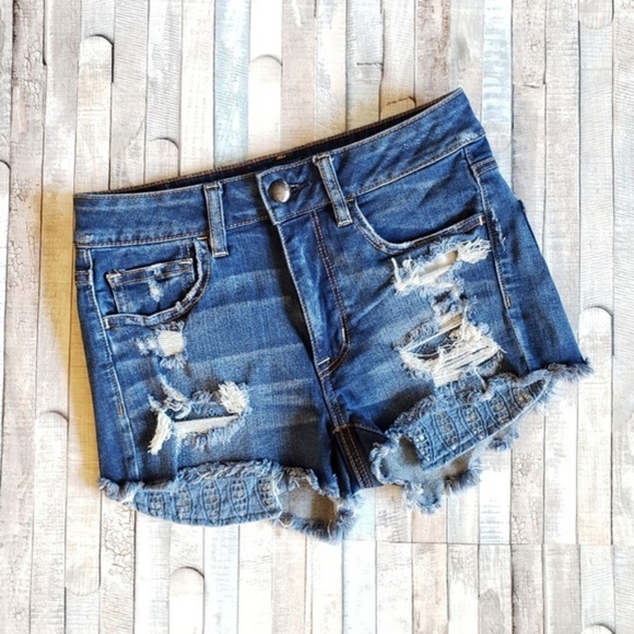 American Eagle Outfitters Pants - AE Hi-Rise Shortie Distressed Shorts sz 14